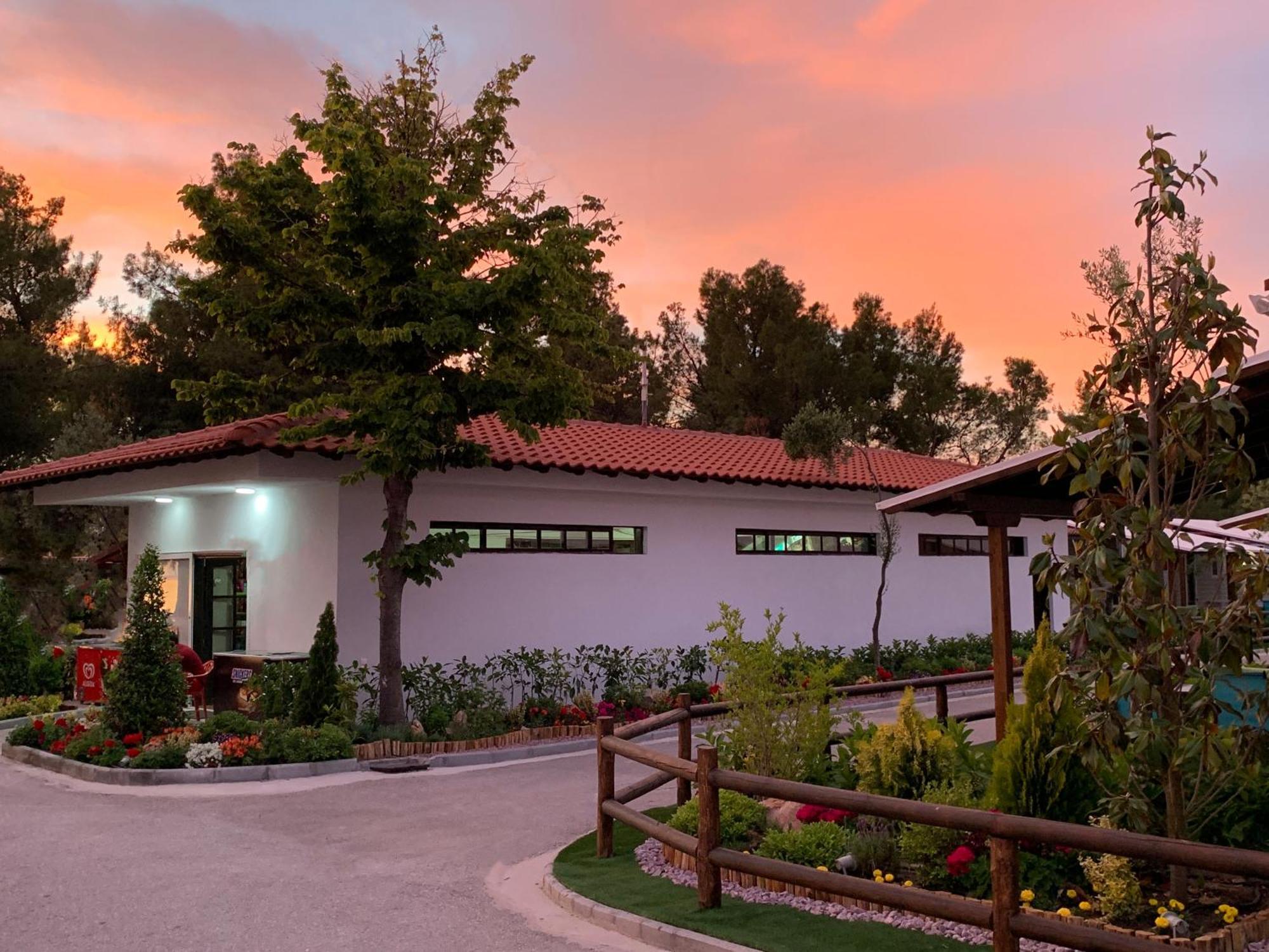Camping Castello Néos Marmarás Exterior foto